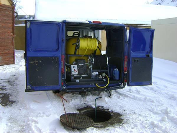 Sprzęt i prace hydrauliczne UCO